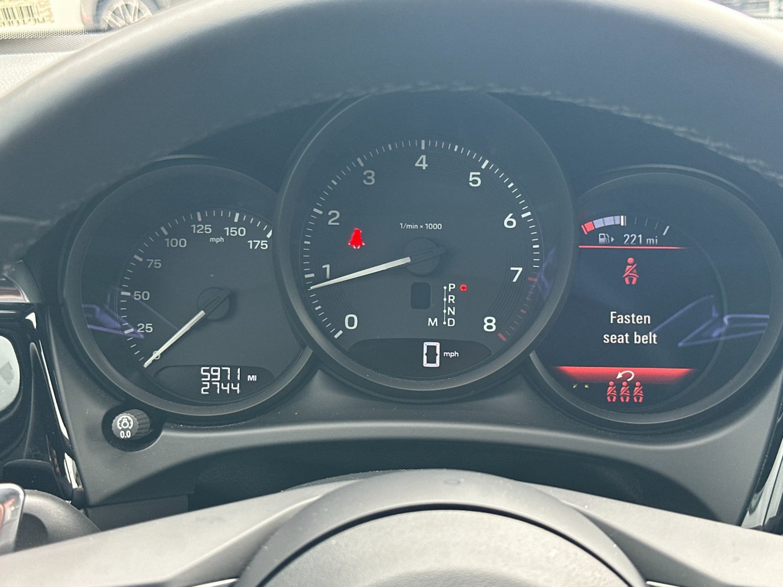 Certified 2026 Porsche Macan AWD/4WD image 31
