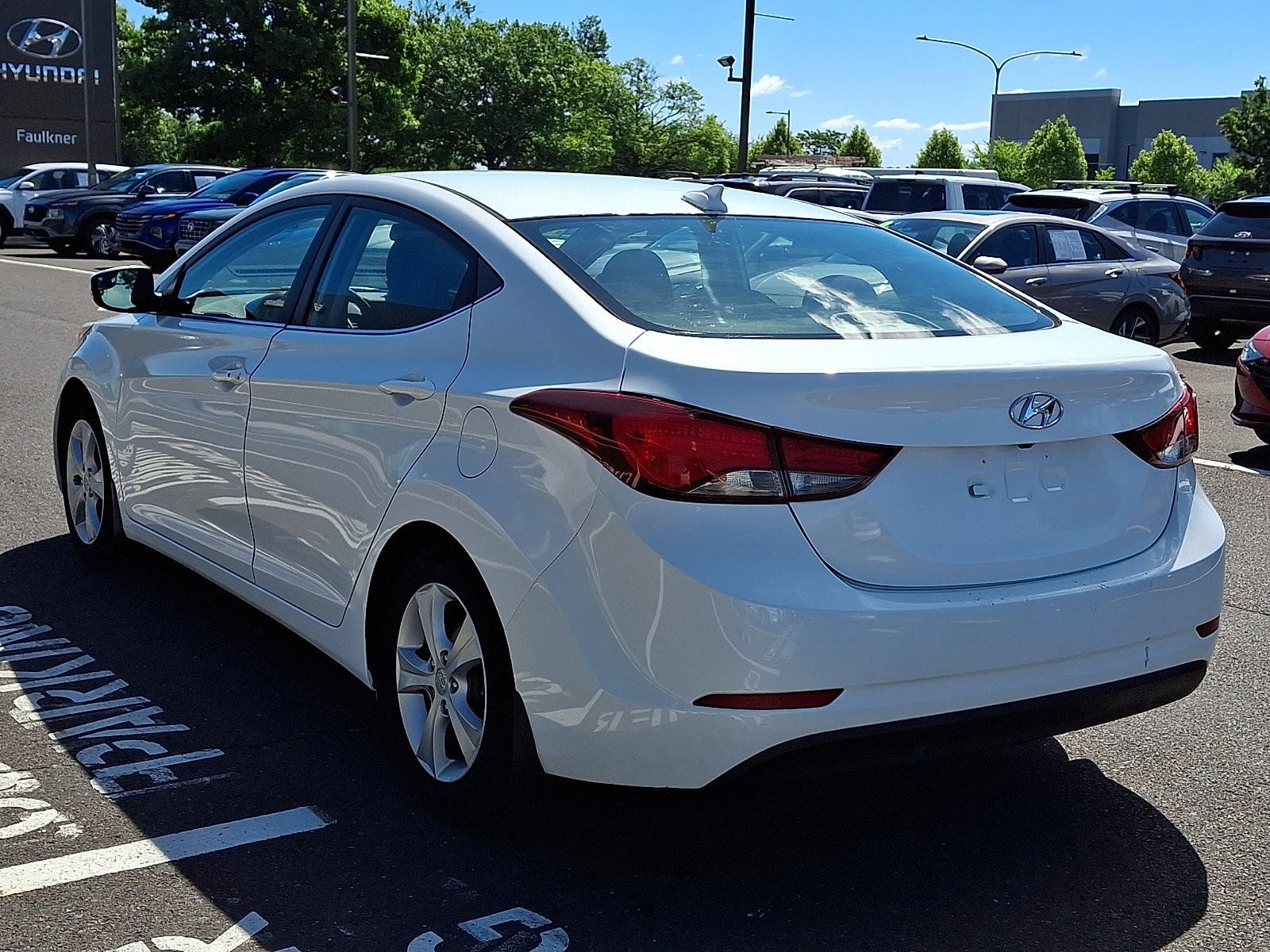 Used 2016 Hyundai Elantra Value Edition FWD image 3