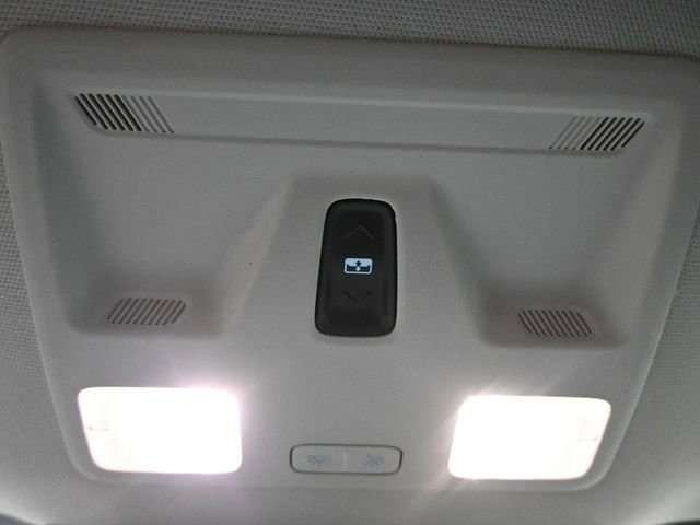 New 2025 Ford Maverick Lariat w/ Black Appearance Package image 17