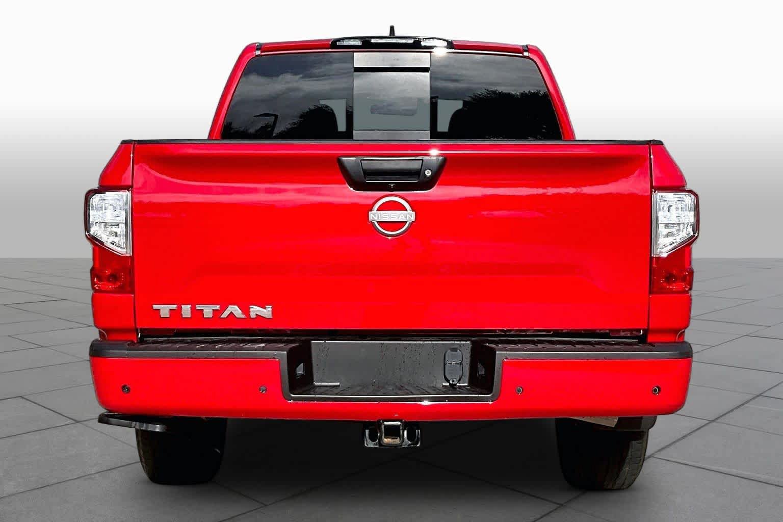 Certified 2024 Nissan Titan SV w/ Accessory Utility Package AWD/4WD image 5