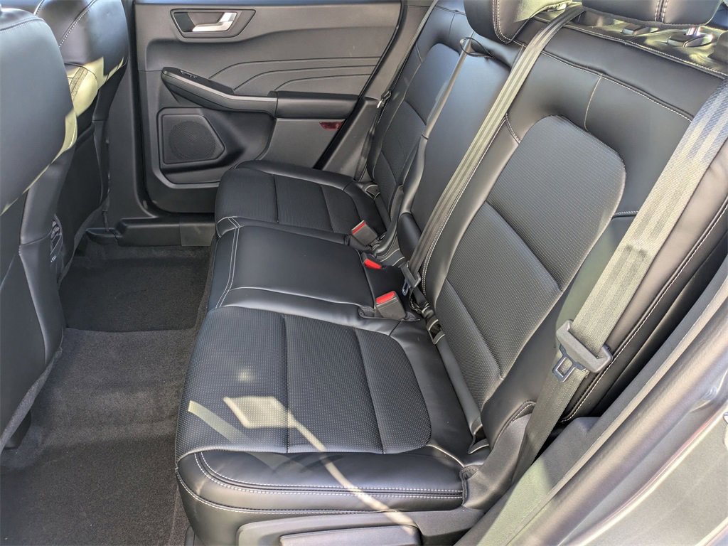 New 2026 Ford Escape Platinum w/ Equipment Group 601A image 18