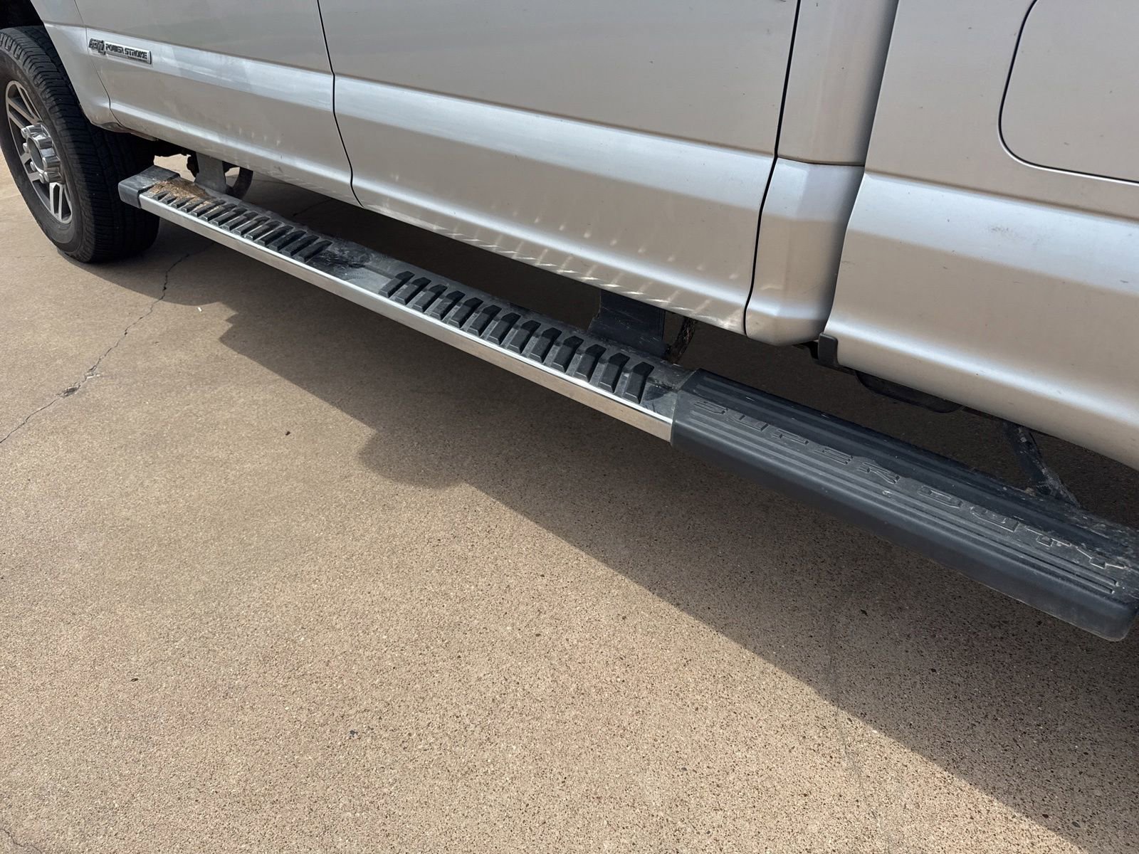 Used 2018 Ford F350 Lariat w/ Lariat Value Package AWD/4WD image 12