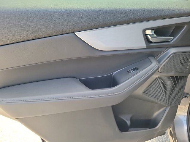 Used 2025 Acura MDX SH-AWD image 14
