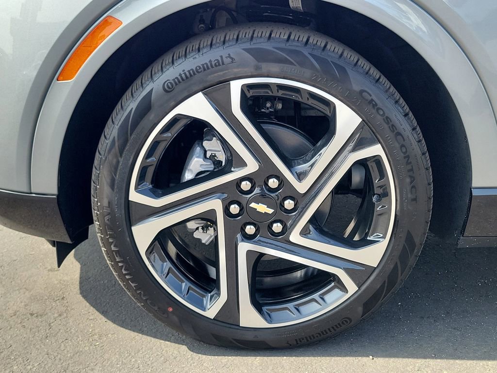 New 2026 Chevrolet Equinox EV LT w/ Convenience Package II FWD image 21