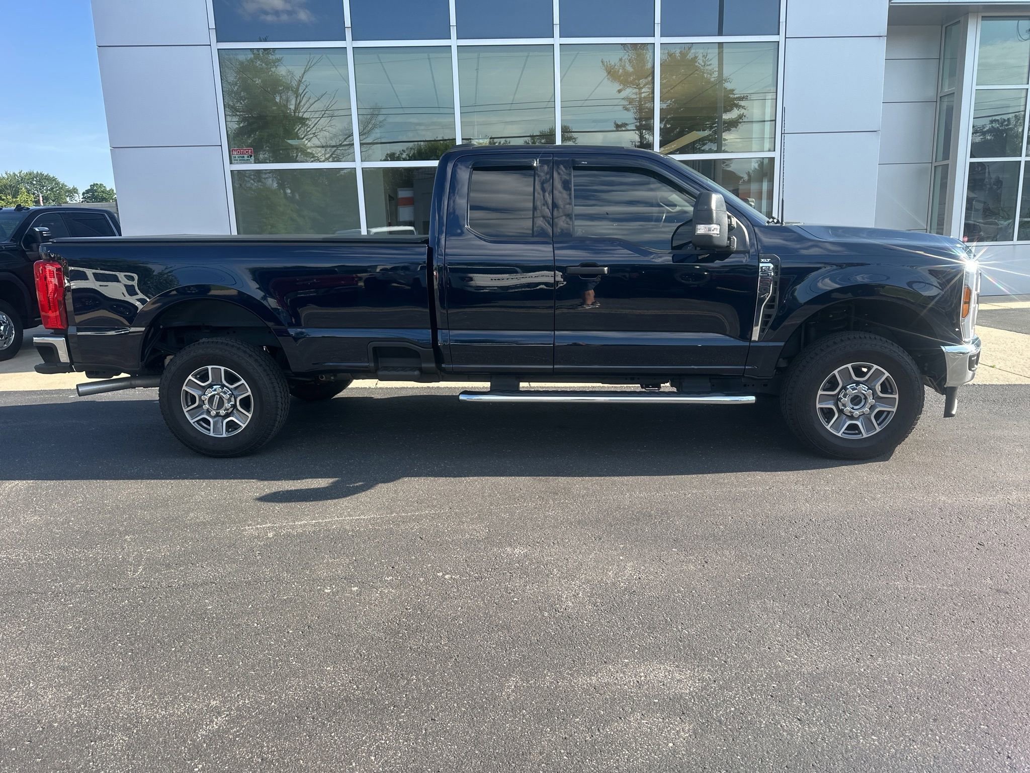 Used 2025 Ford F250 XL w/ FX4 Off-Road Package AWD/4WD video 2