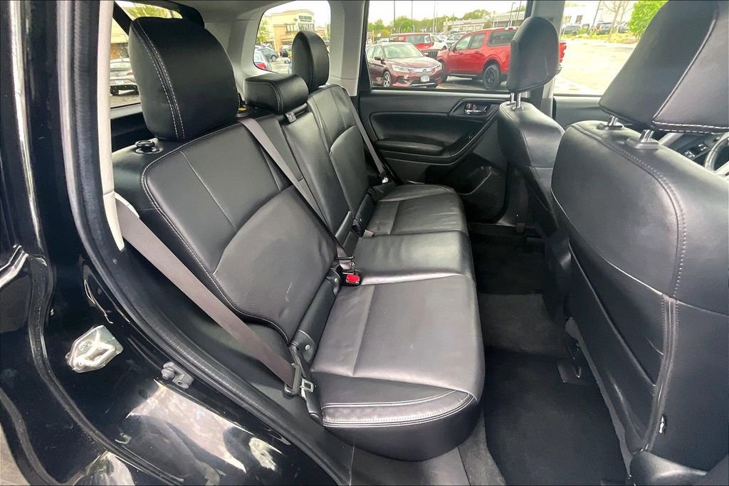 Used 2017 Subaru Forester 2.5i Limited w/ Popular Package #2 AWD/4WD image 30