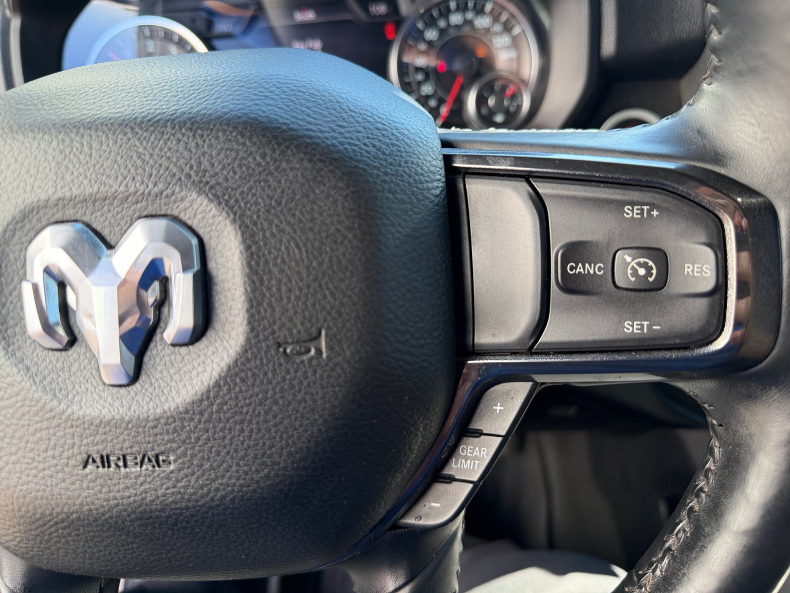 Used 2020 RAM 1500 Big Horn w/ Built-to-serve Edition AWD/4WD image 19