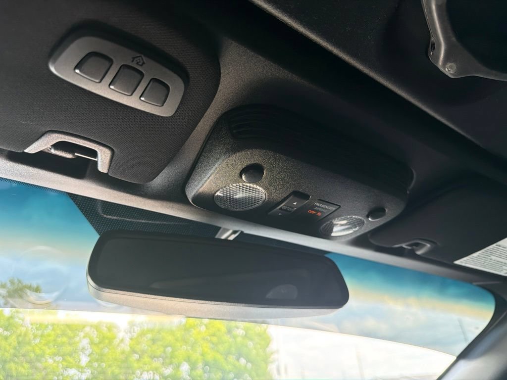 Used 2020 Ford Mustang Premium RWD image 12