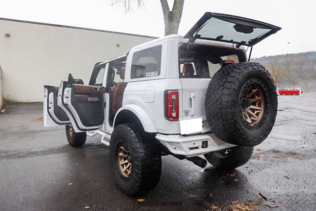 Used 2023 Ford Bronco Outer Banks image 19