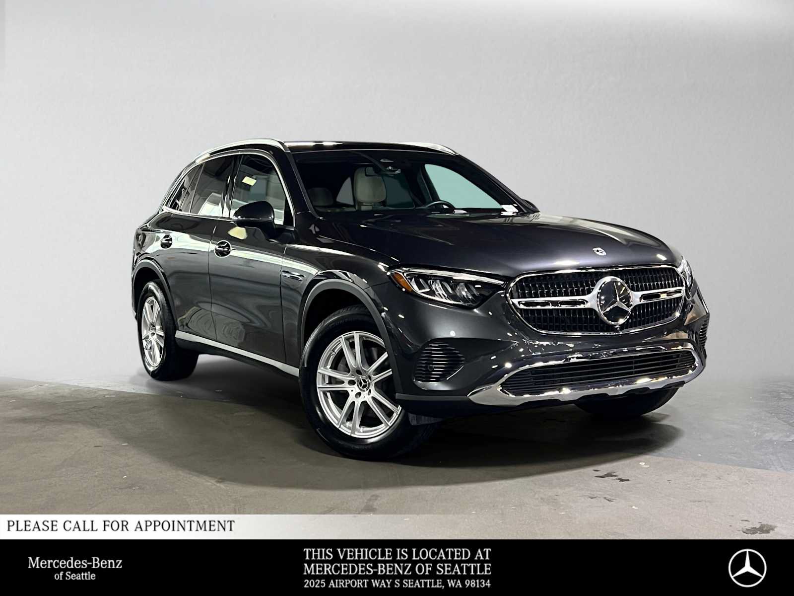 Used 2026 Mercedes-Benz GLC 300 4MATIC image 1