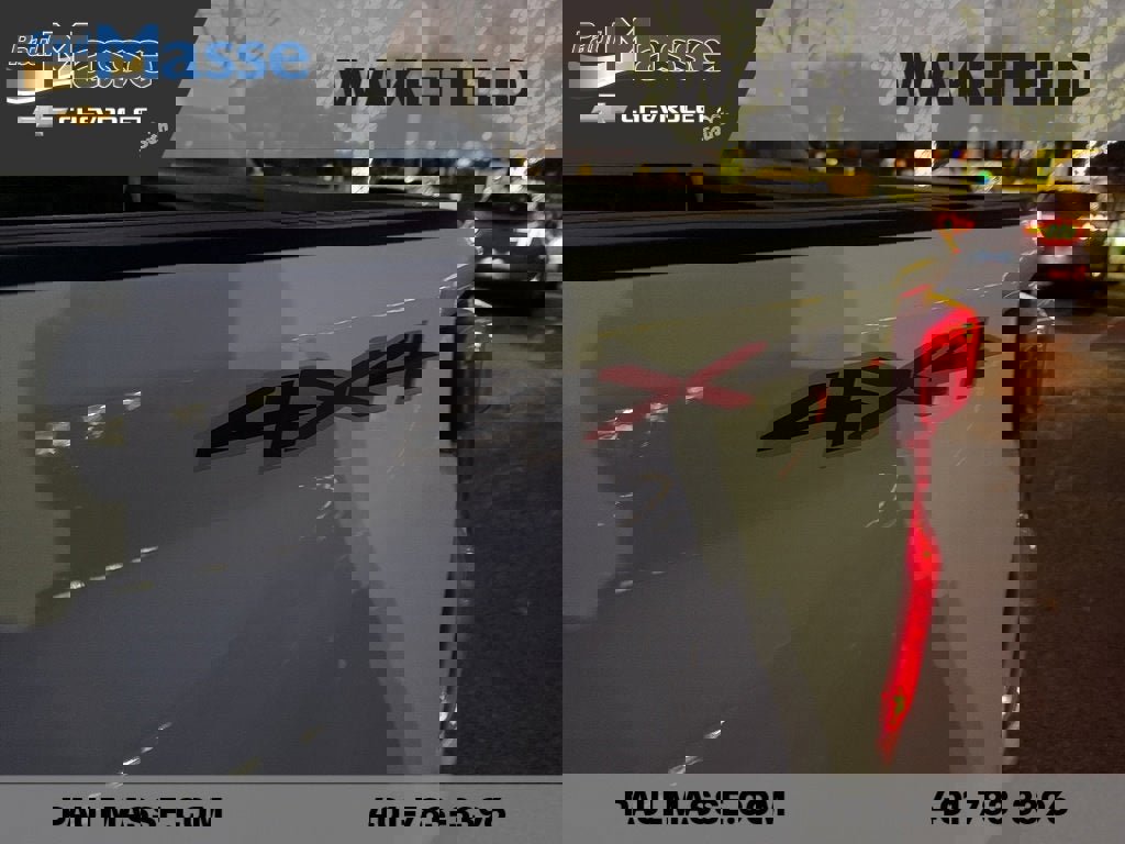 Used 2025 Chevrolet Silverado 2500 Custom w/ Custom Value Package image 18