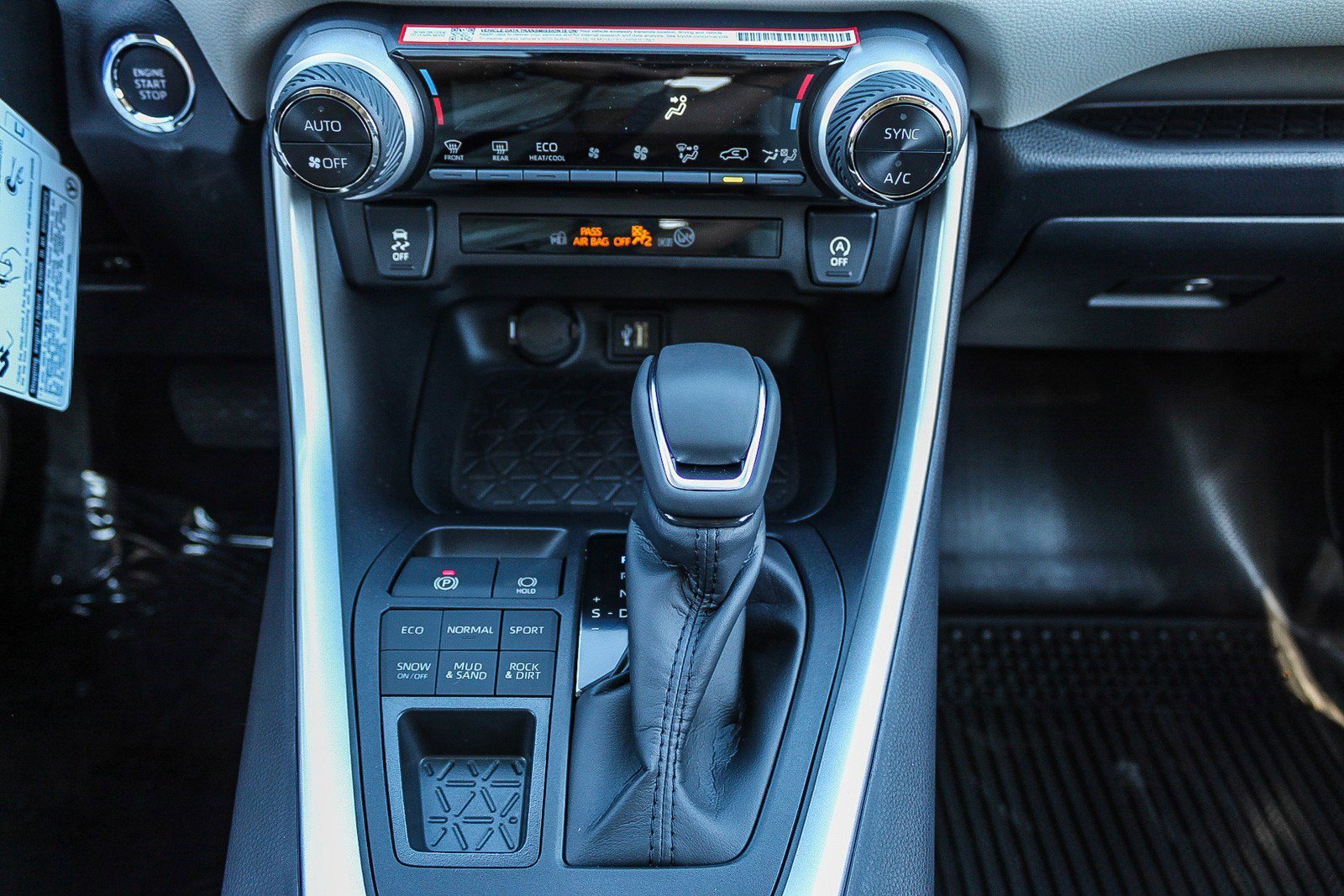 New 2025 Toyota RAV4 XLE Premium image 18