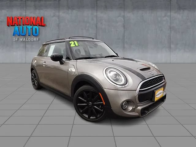 Used 2021 MINI Cooper S w/ 6.5" Touchscreen Package FWD image 1