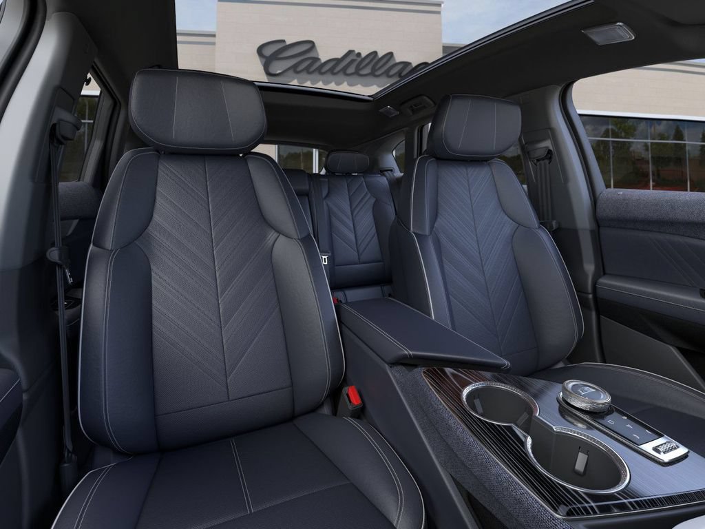 New 2025 Cadillac Optiq Sport 2 AWD/4WD image 16