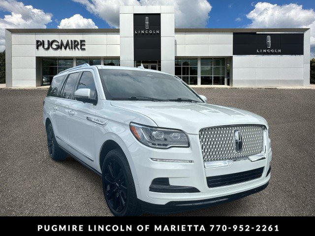 Used 2023 Lincoln Navigator L Reserve AWD/4WD image 1