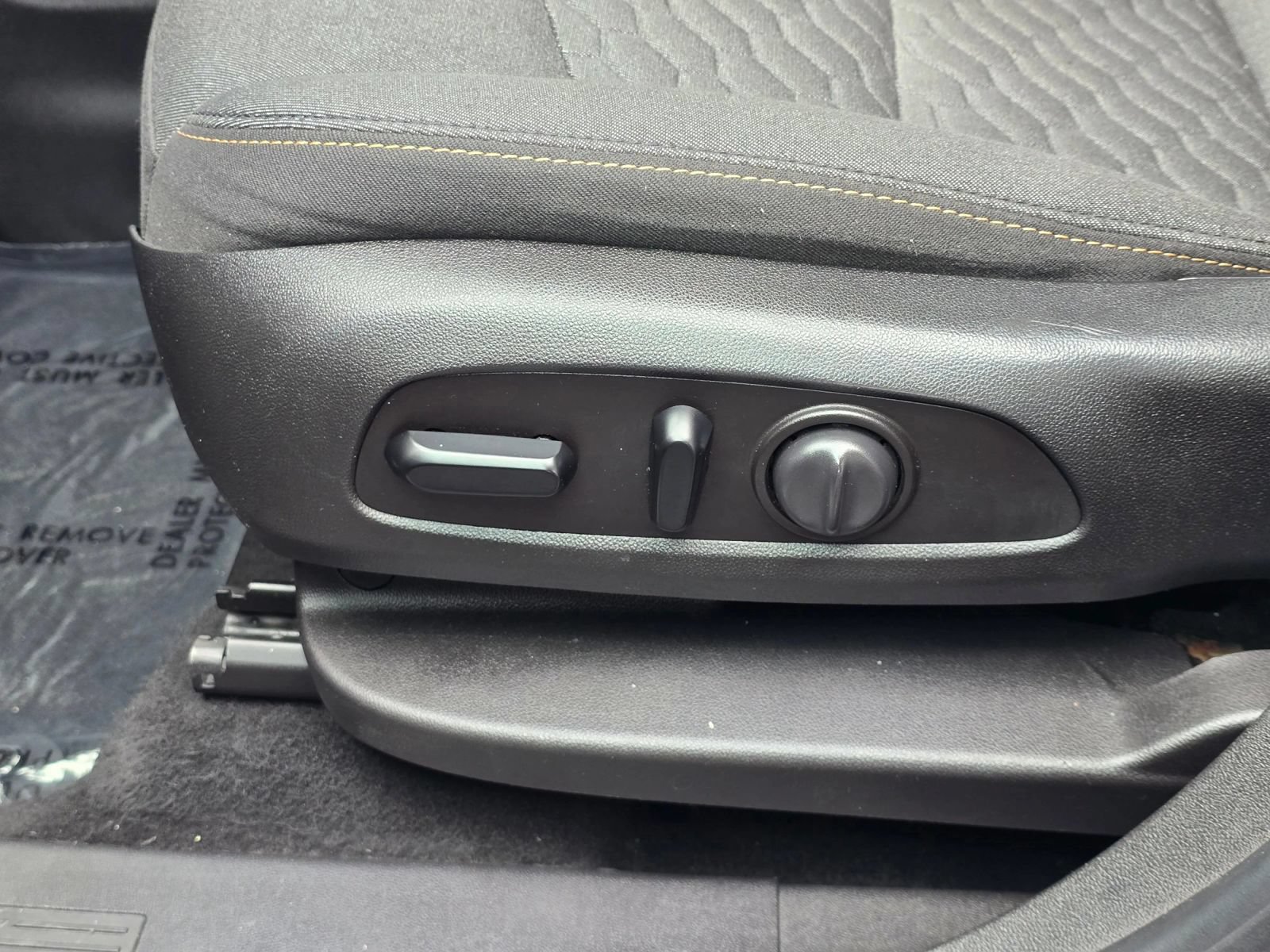 Used 2019 Chevrolet Equinox LT AWD/4WD image 19