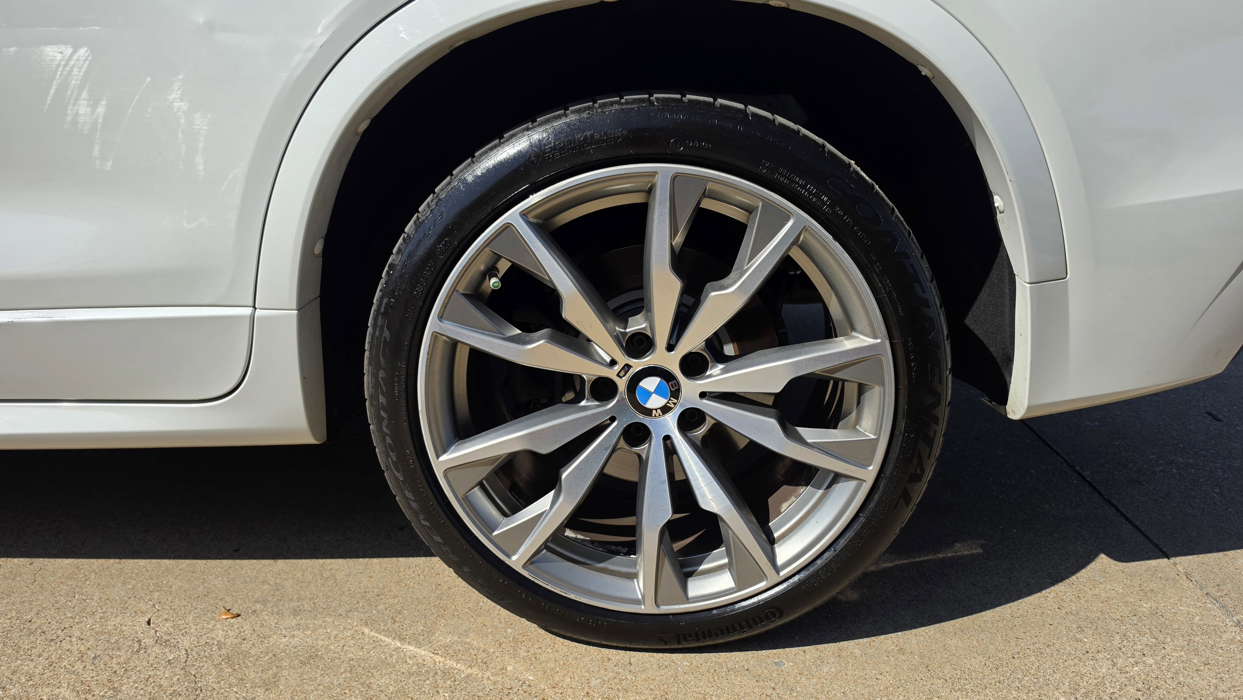 Used 2017 BMW X4 M40i image 14