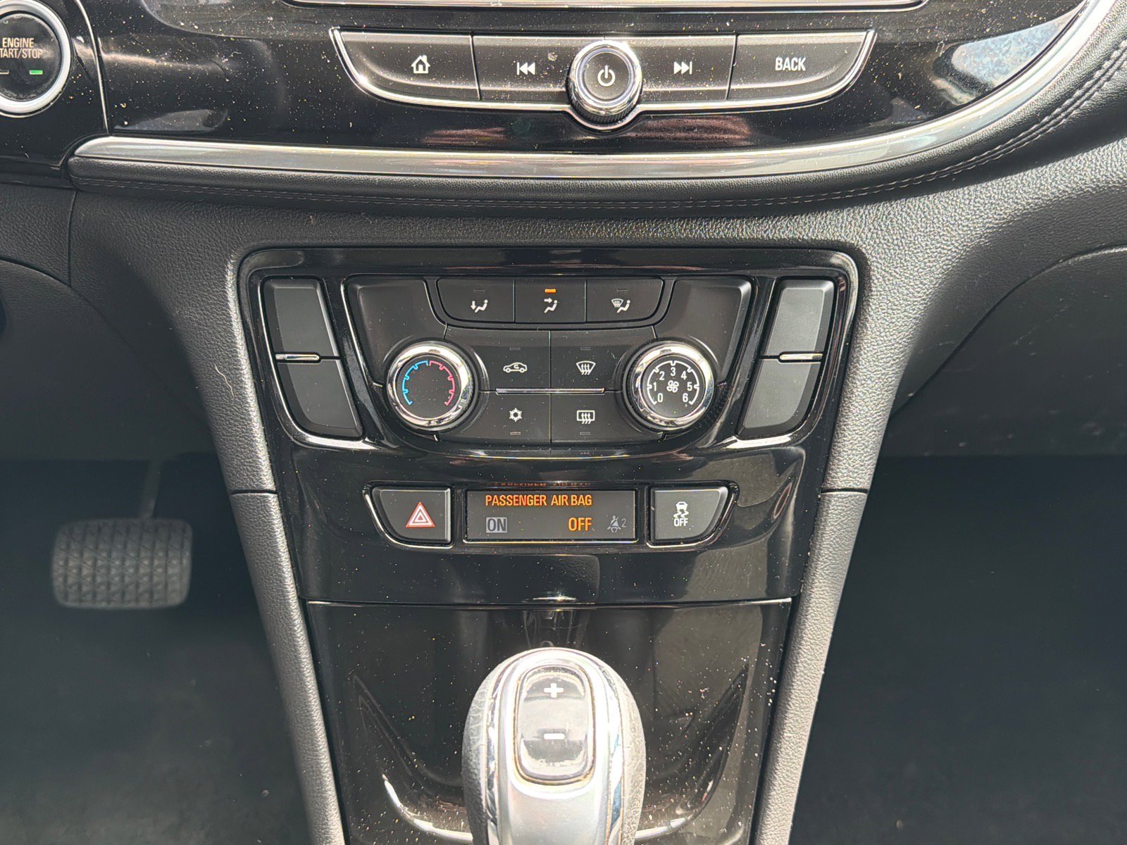 Used 2018 Buick Encore Preferred FWD image 22
