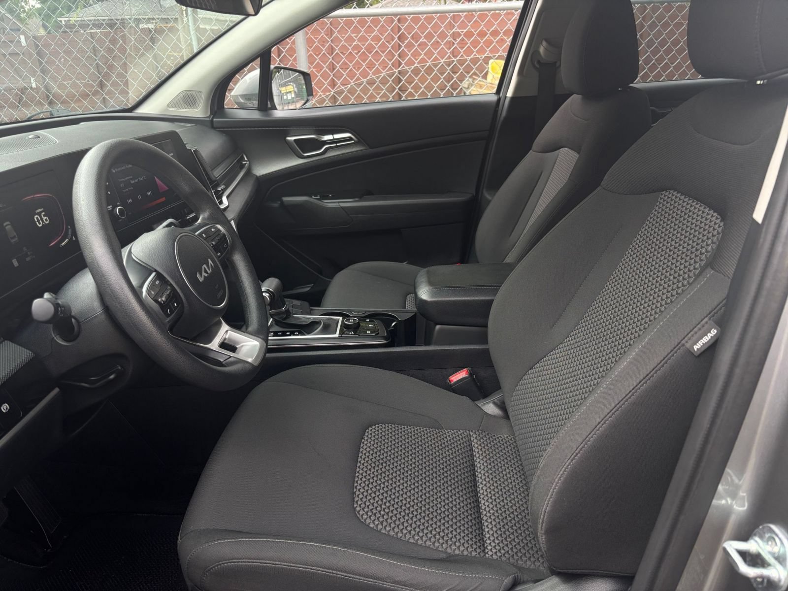 Used 2024 Kia Sportage LX FWD image 24