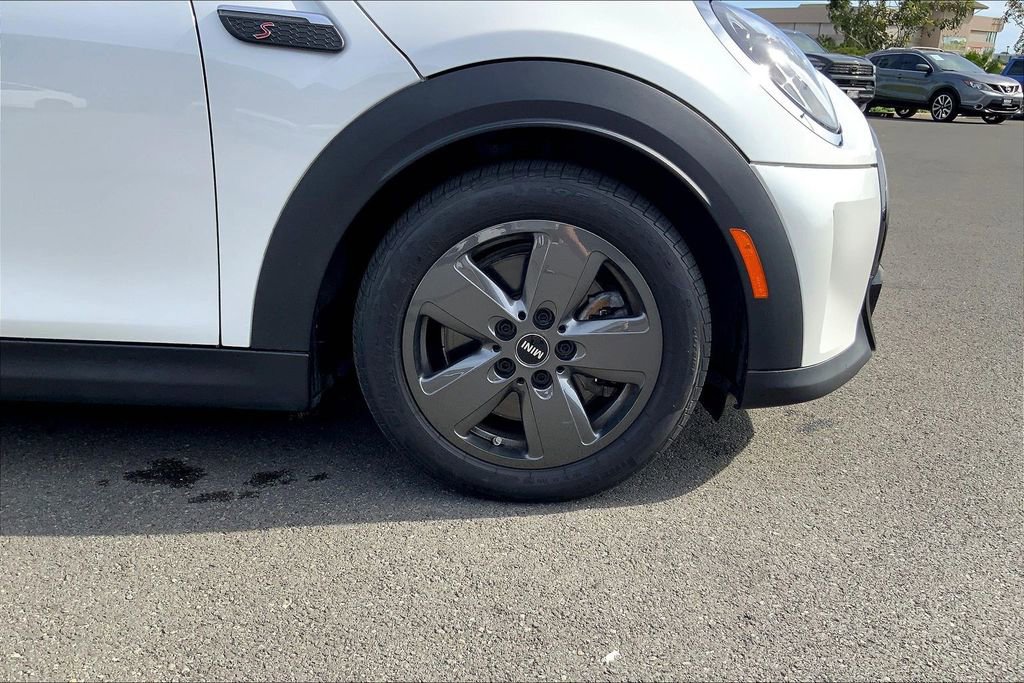 Certified 2024 MINI Cooper S FWD image 10