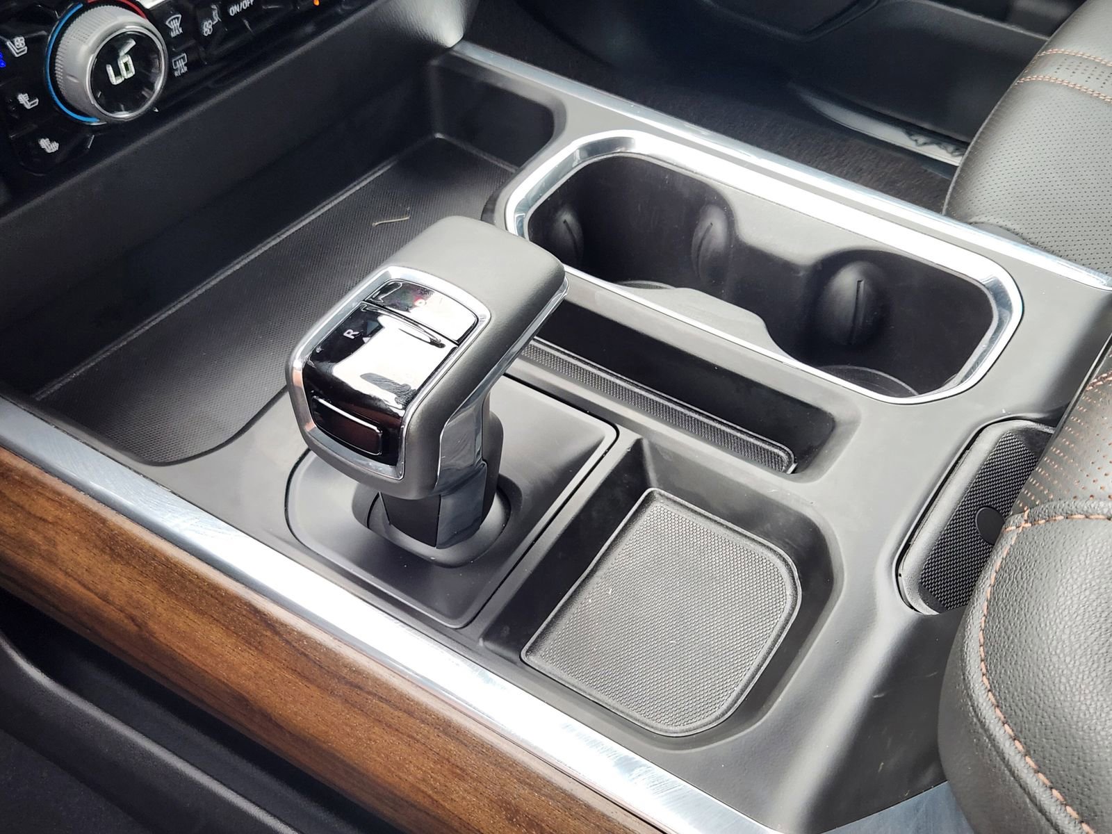 Used 2026 Chevrolet Silverado 1500 High Country w/ Midnight Edition image 20