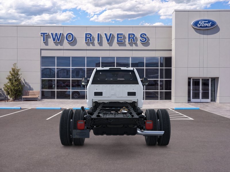 New 2026 Ford F550 2WD Regular Cab Super Duty image 5