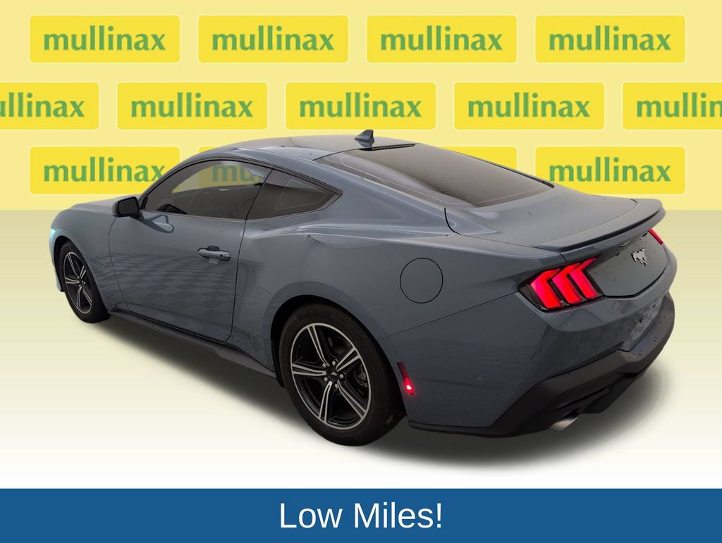 Used 2024 Ford Mustang Premium RWD image 8