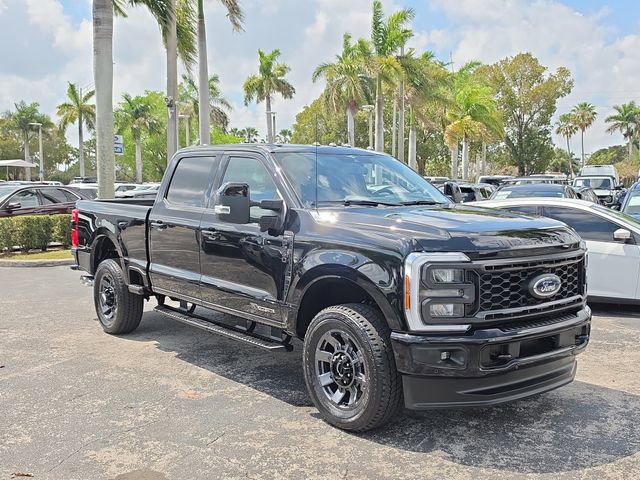 Used 2023 Ford F250 Lariat w/ Lariat Ultimate Package image 2