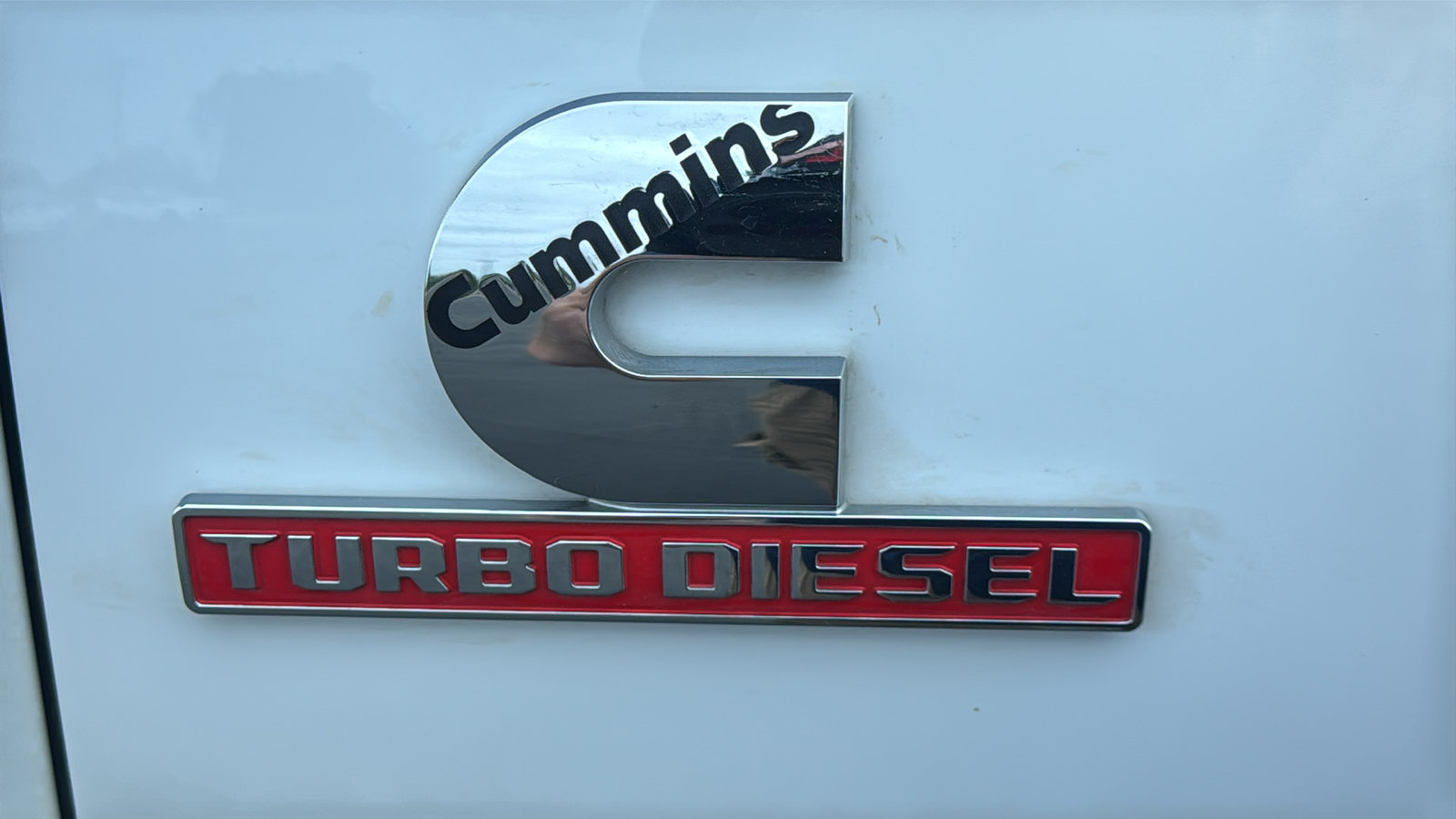 Used 2024 RAM 2500 Laramie w/ Safety Group image 10