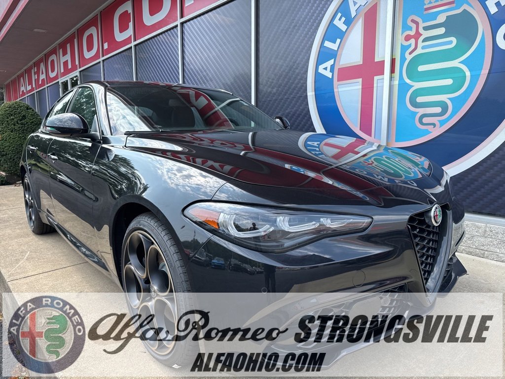 New 2025 Alfa Romeo Giulia AWD w/ Driving Assist Package