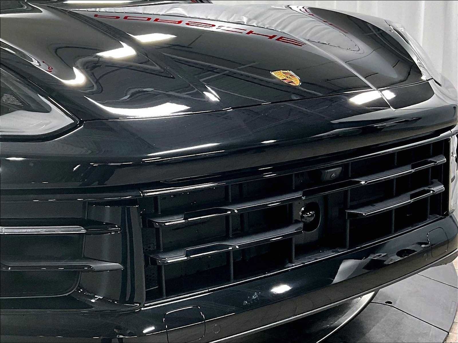 New 2026 Porsche Cayenne S image 32