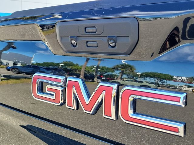 Certified 2021 GMC Sierra 1500 AT4 w/ AT4 Premium Package image 10