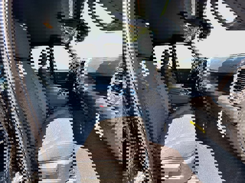 New 2025 RAM 2500 Tradesman image 32