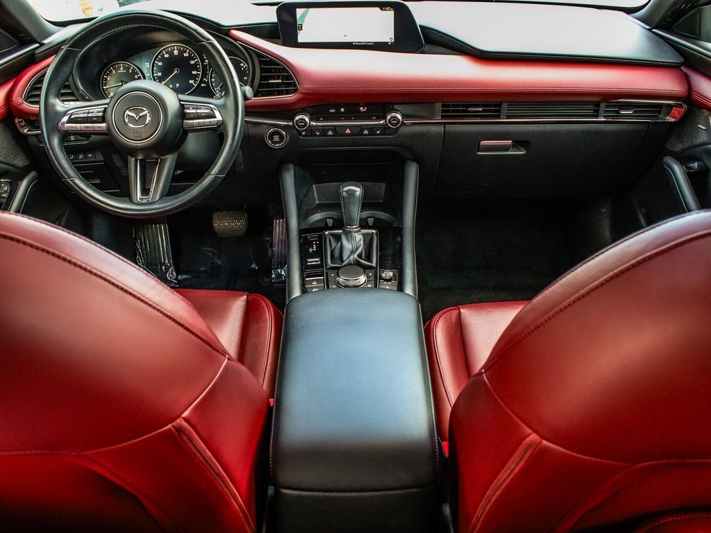 Used 2022 MAZDA MAZDA3 s image 37