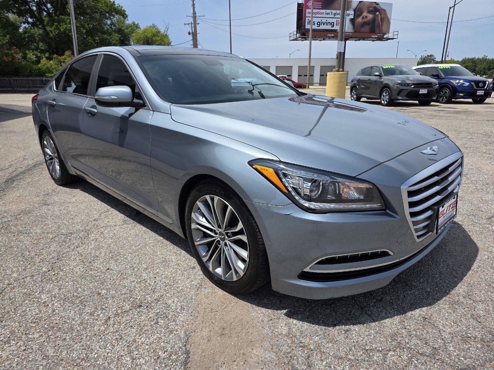 Used 2015 Hyundai Genesis 3.8 w/ Option Group 02 RWD image 3