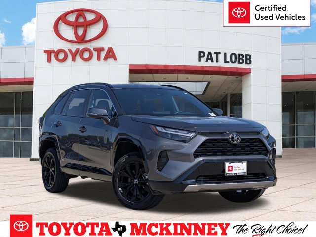 Used 2025 Toyota RAV4 SE