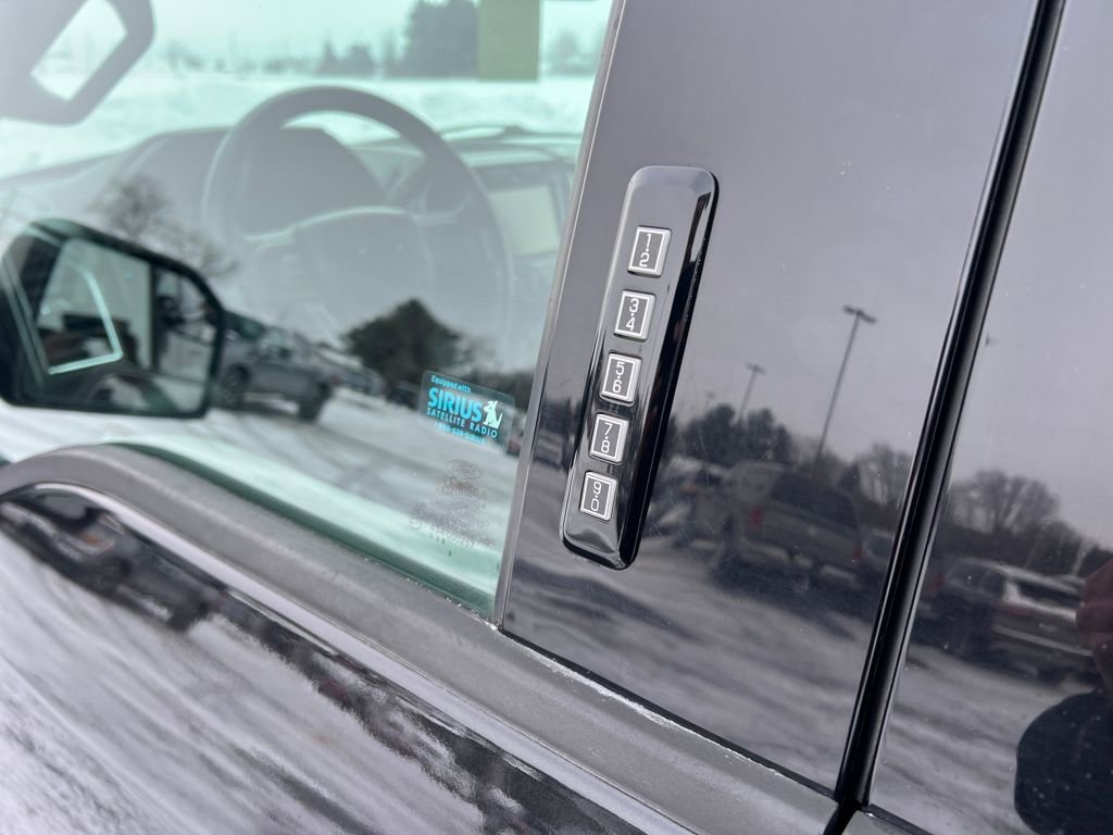 Used 2015 Ford F150 XLT w/ Equipment Group 302A Luxury image 39