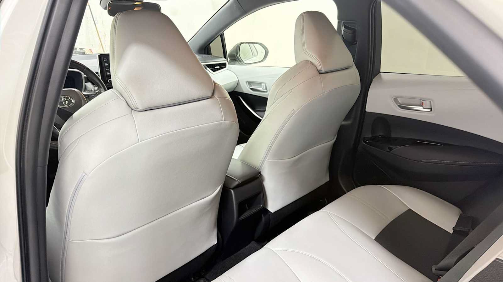 Certified 2019 Toyota Corolla XSE FWD image 24