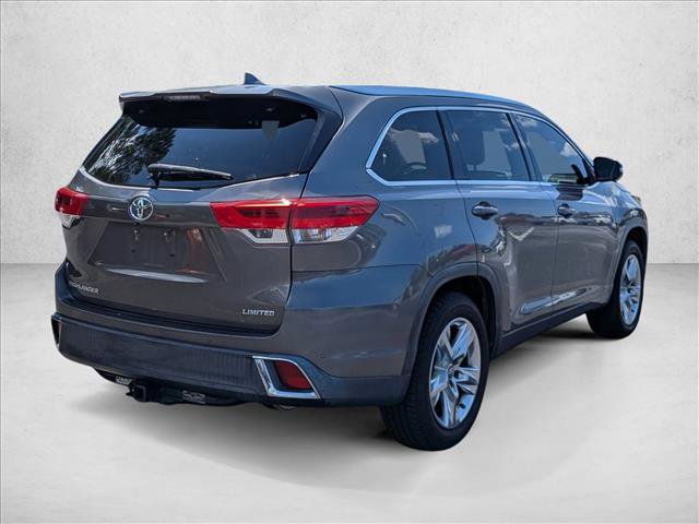 Used 2018 Toyota Highlander Limited FWD image 6