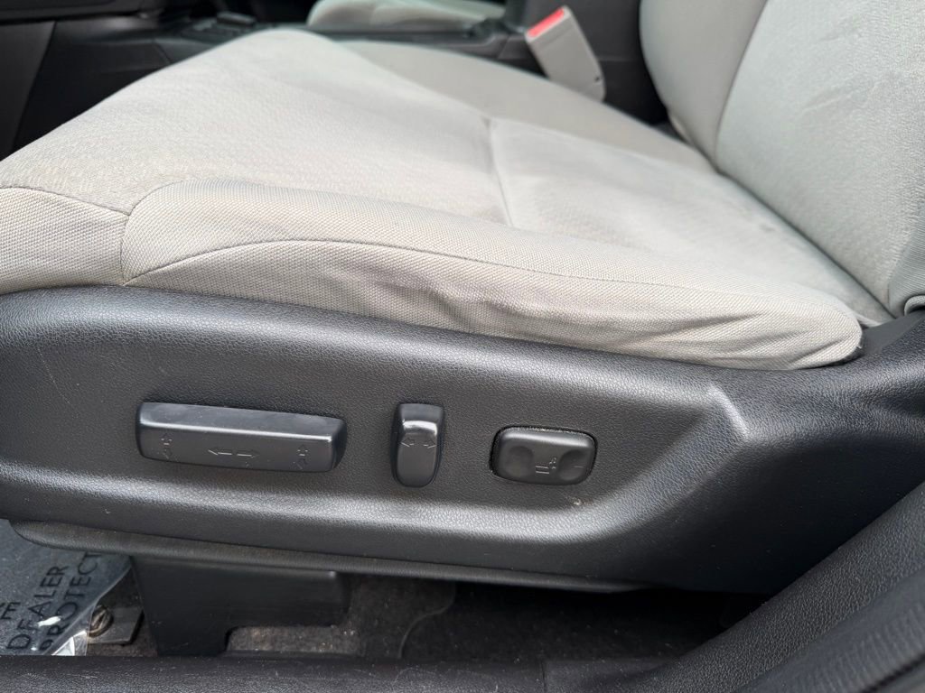 Used 2015 Honda CR-V EX image 17