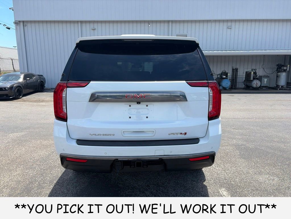 Used 2023 GMC Yukon AT4 w/ Technology Package AWD/4WD image 5