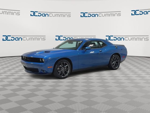 Used 2023 Dodge Challenger SXT w/ Blacktop Package RWD image 4