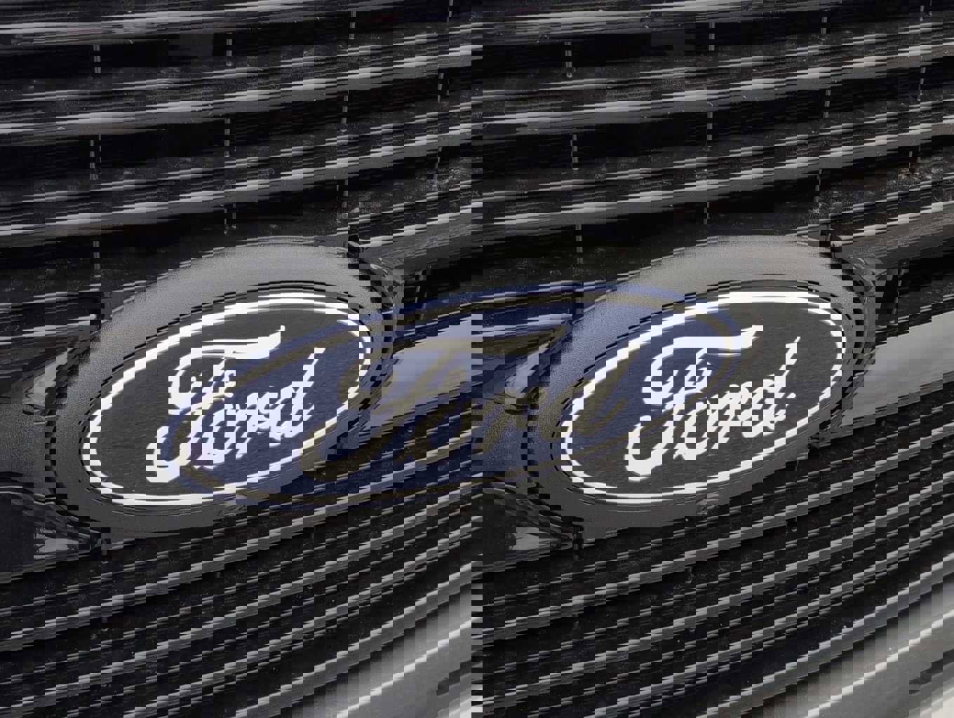 New 2026 Ford F150 Platinum w/ Equipment Group 702A High image 17