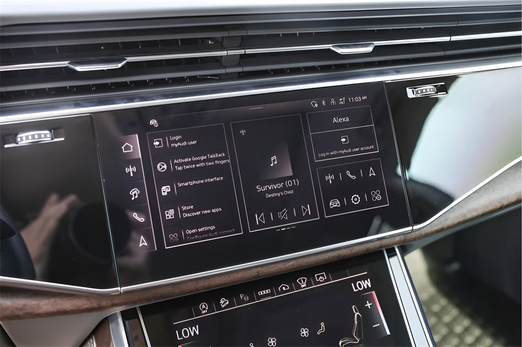 Used 2024 Audi Q8 Prestige image 19