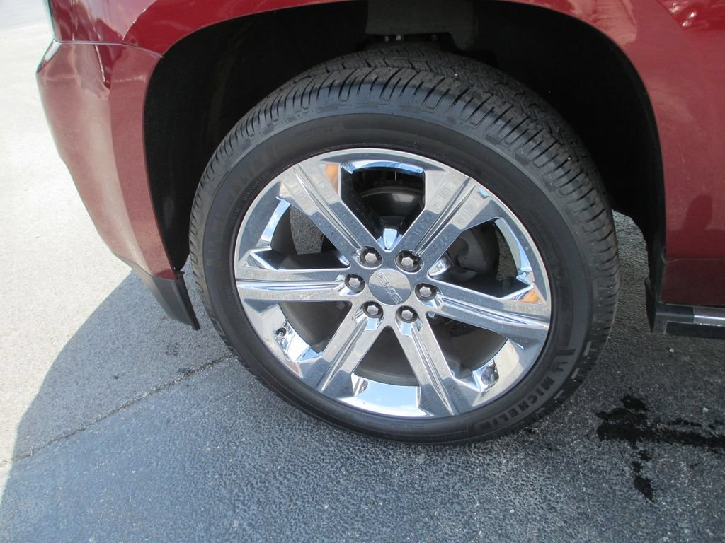 Used 2020 GMC Yukon Denali w/ Open Road Package AWD/4WD image 14