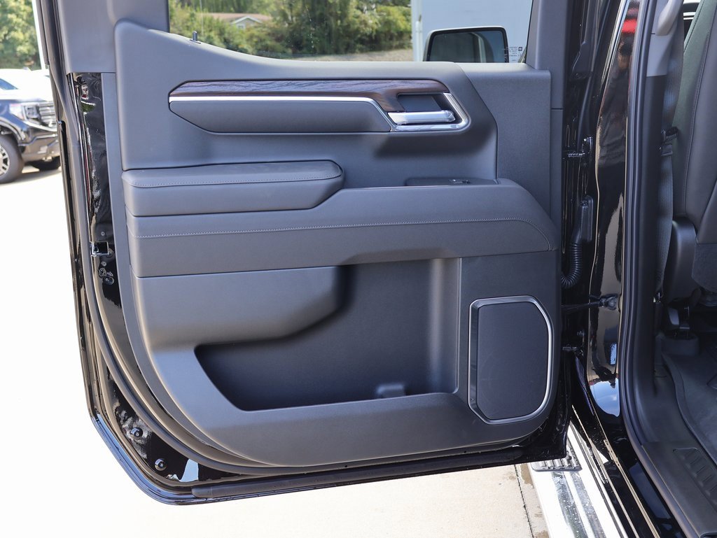 New 2026 GMC Sierra 1500 SLT w/ SLT Premium Plus Package image 25