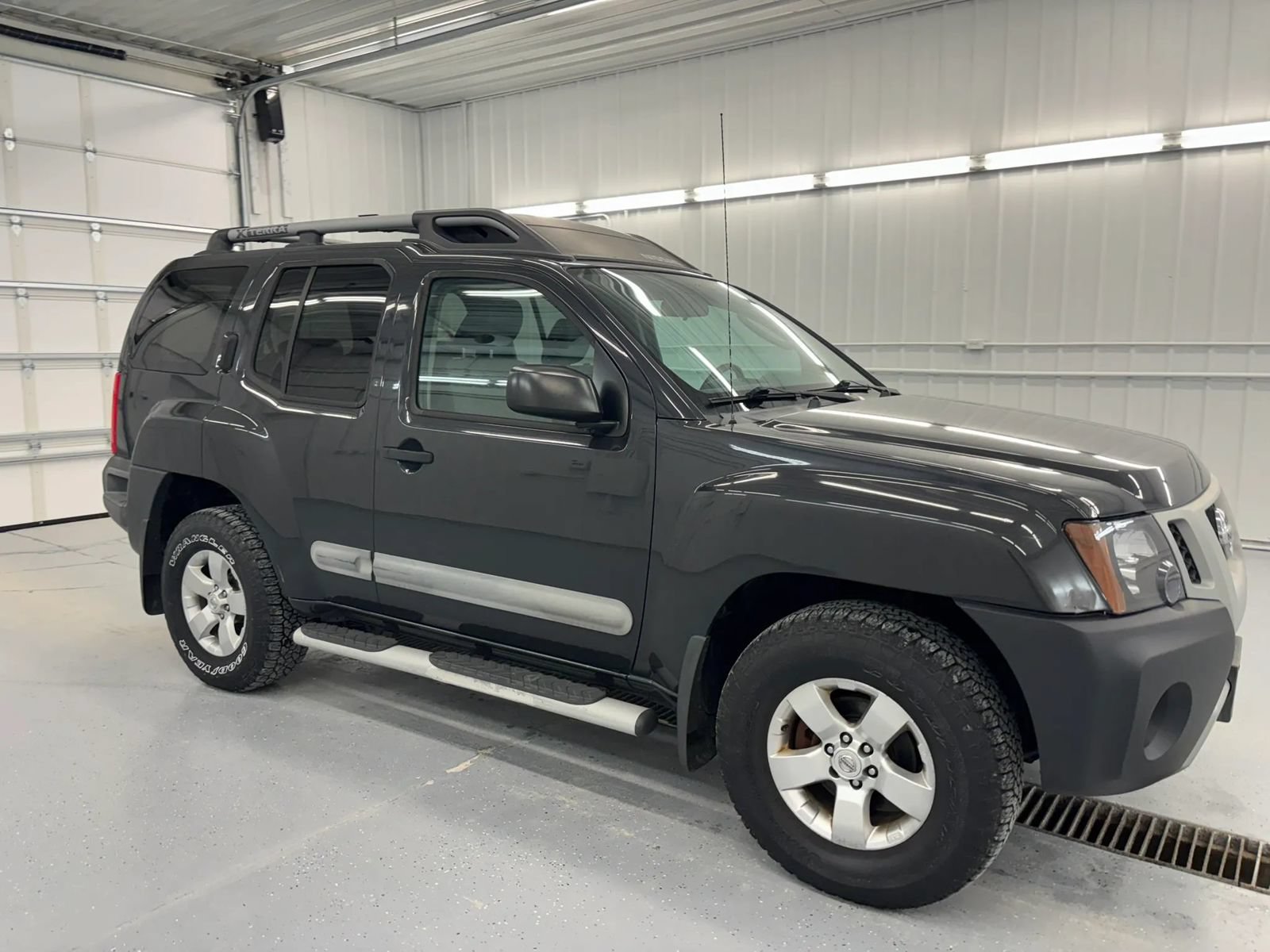Used 2011 Nissan Xterra S w/ 4X4 Value Package image 13