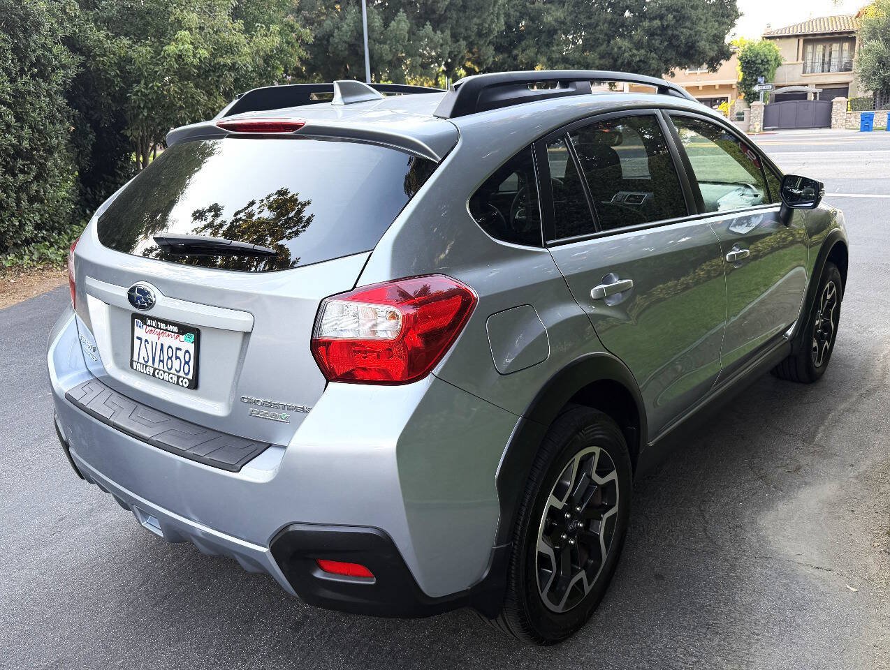 Used 2016 Subaru Crosstrek 2.0i Limited AWD/4WD image 7