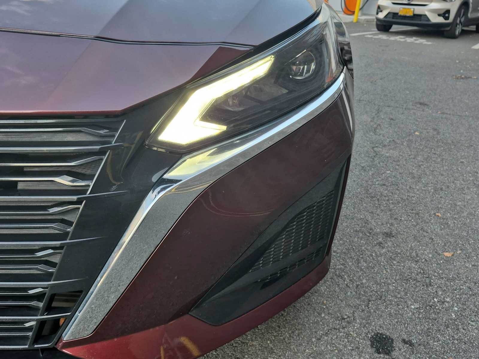 Used 2024 Nissan Altima 2.5 SV FWD image 11