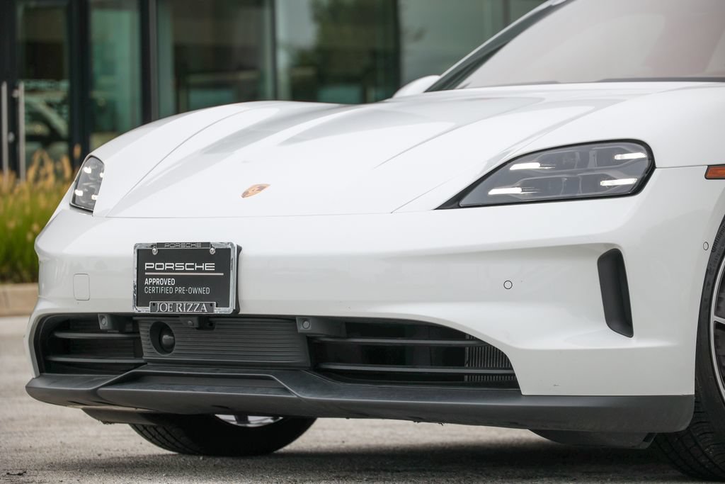 Certified 2026 Porsche Taycan AWD/4WD image 7